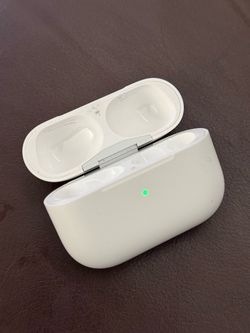 AirPods Pro 2 Case (Lightning)