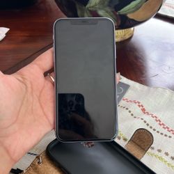 iPhone 11 Unlocked 