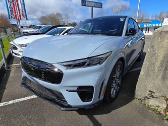 2025 Ford Mustang Mach-E