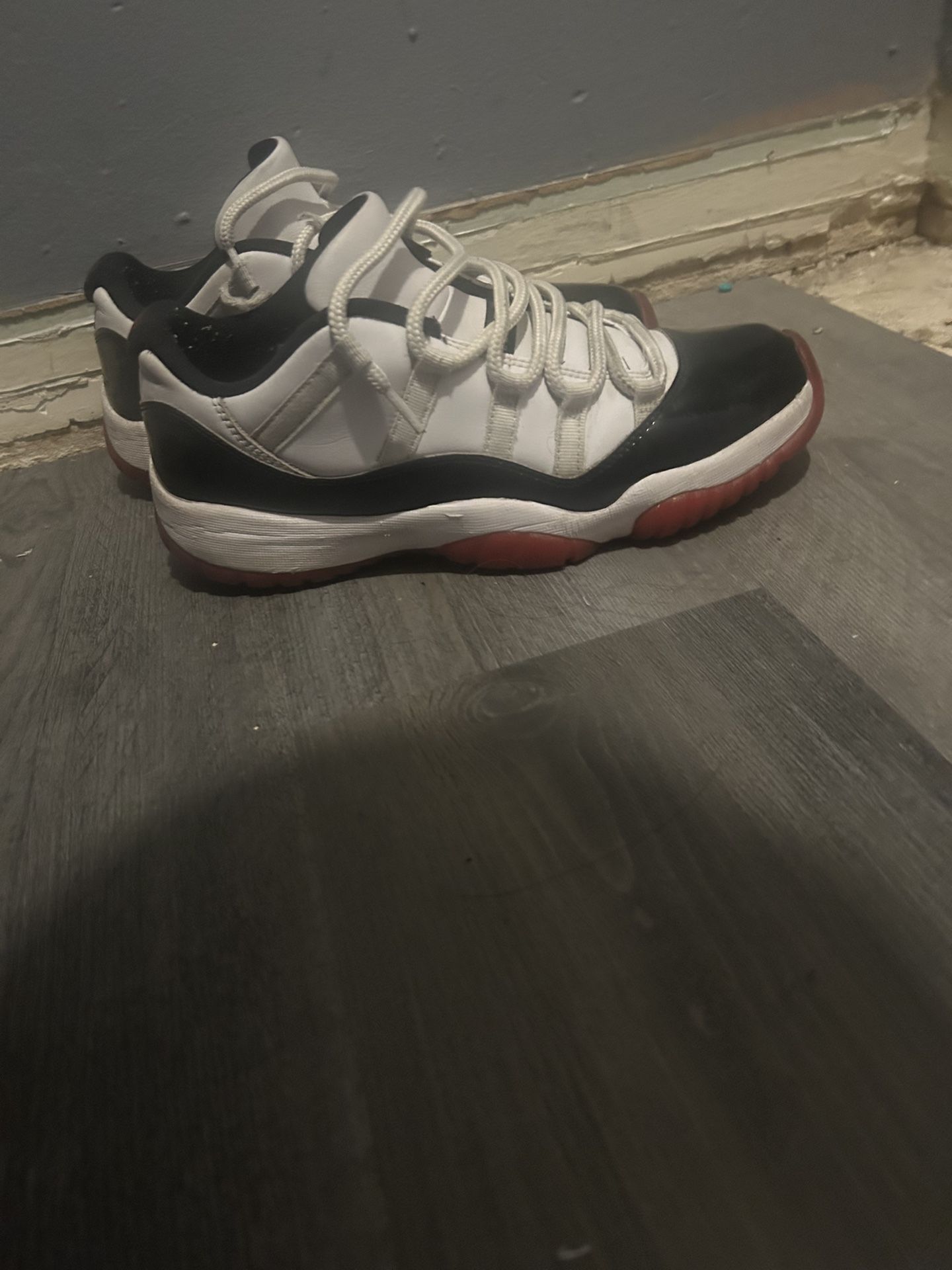 Jordan 11 Retro Bred