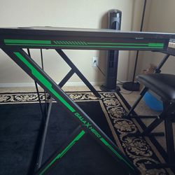Gaming table
