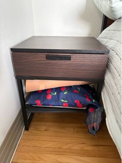 2x bedside tables (IKEA TRYSIL)