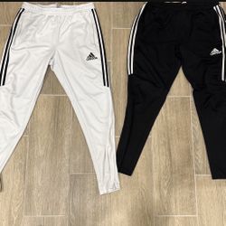 Men’s Large Adidas Pants. Used But In Good Condition. 