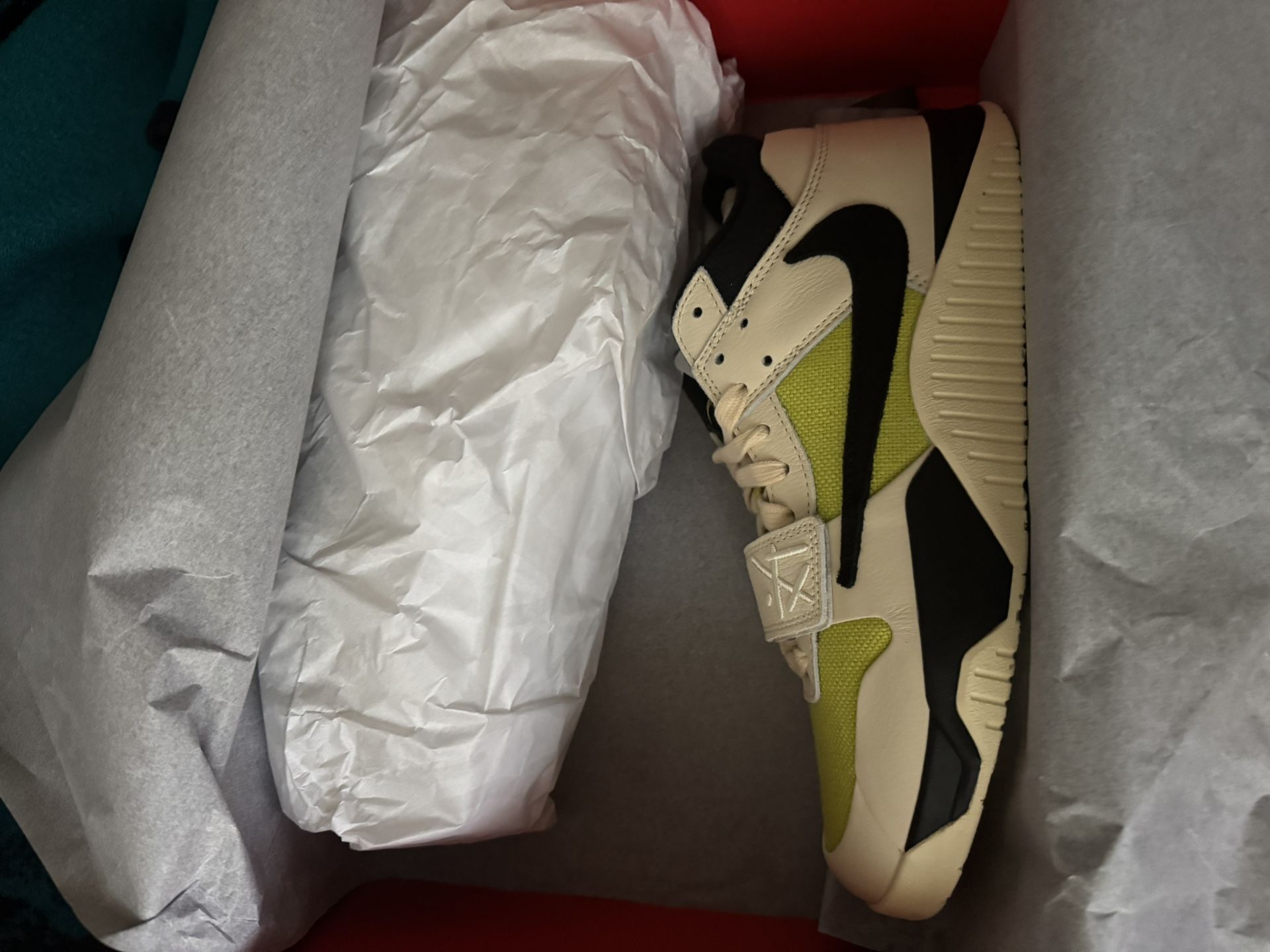 Jordan Jumpman Jack TR Travis Scott Bright Cactus