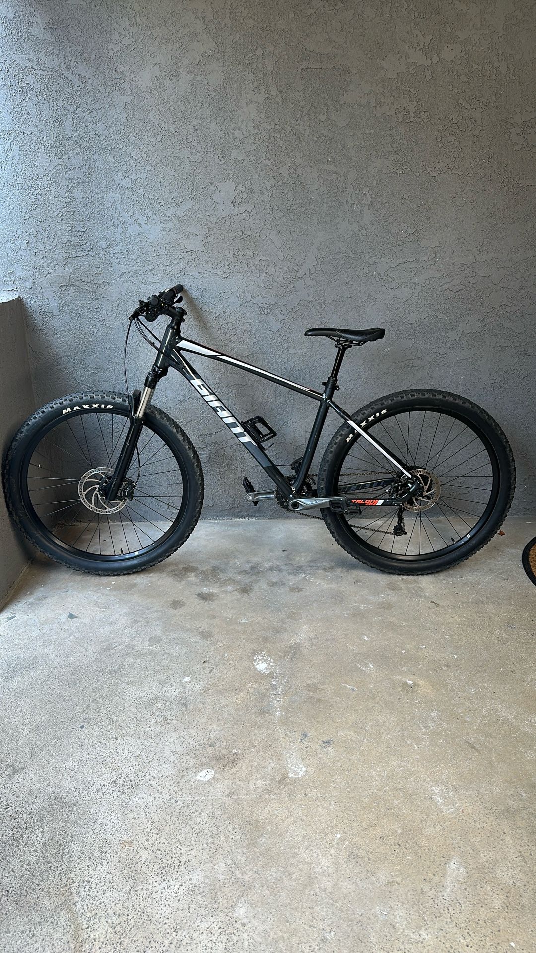 Giant Mountain Bike