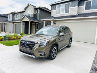 2023 Subaru Forester Touring