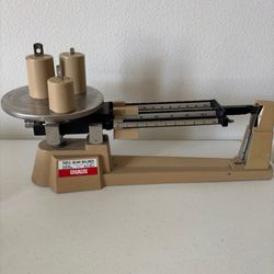 Ohaus Triple Beam Balance Scale 2610g - 5 lb 2 Oz