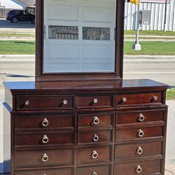 DRESSER WITH MIRROR