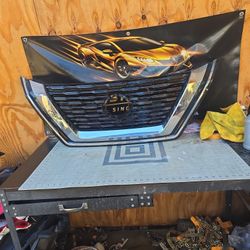 2021 2022 2023 Nissan Rogue Front Grill Grille OEM
