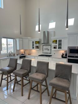 4 kitchen bar stools bar height 29” faux leather swivel footrest furniture dining wood farmhouse new