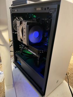 RTX 5070 TI RYZEN 7 500x3D 32Gb ram 3tb storage
