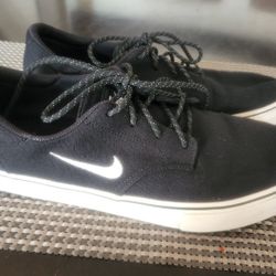 Nike Men's Size 10