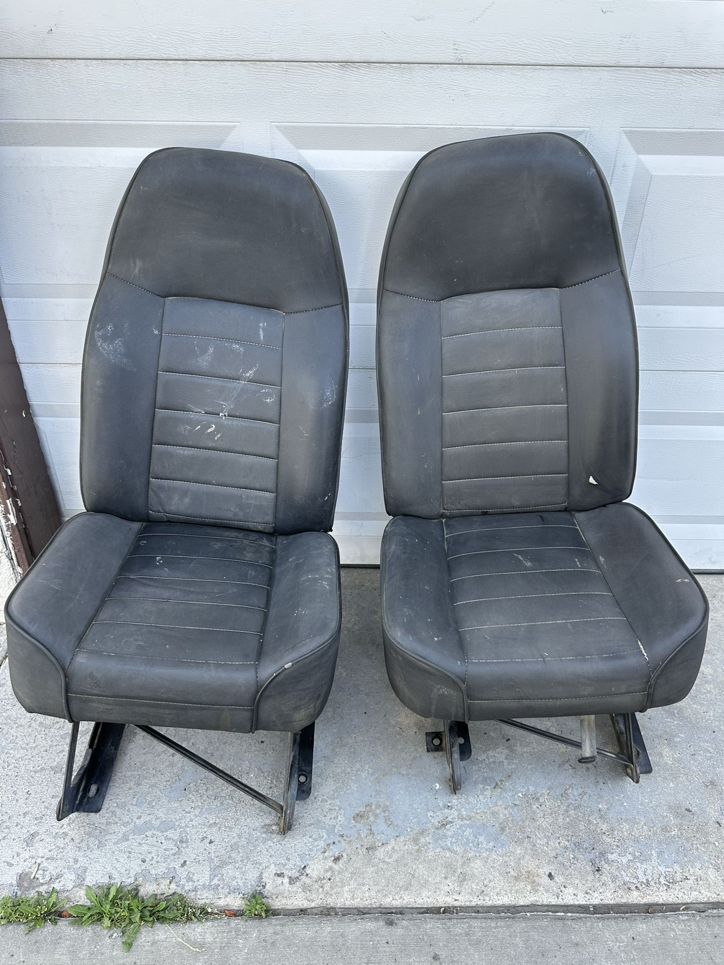 Jeep Cj7 Front Seats Black Pair With Seat Rails 76-86