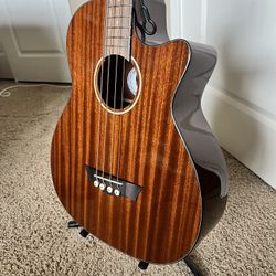 Dean AXS Acoustic-Electric Bass Gloss Natural