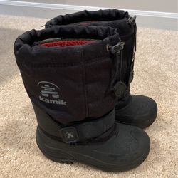 Little Kid Snow Boots - Sz 12