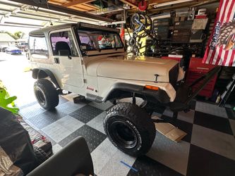 91 Jeep wrangler CLEAN