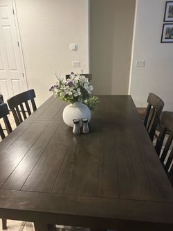Rectangle Dining Table (no chairs)