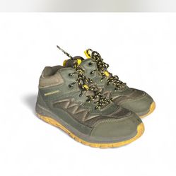 Boys Size 4 Warm Hiking Boots