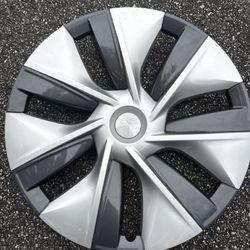 Genuine OEM Tesla Model 3 18” Gemini wheel covers (hubcaps). 	•	Set of 4 	•	Tesla OEM Part #1044235-00-C 	•	New take-offs 	•	Original foam protectors 
