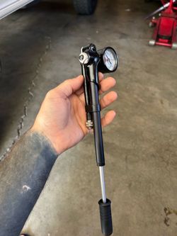 Touring Suspension air pump