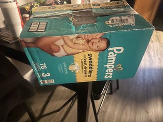 Size 3 diapers, pampers swaddles brand new 78 cou
