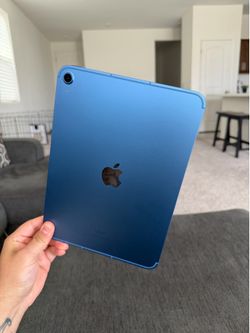 iPad 10th Gen blue