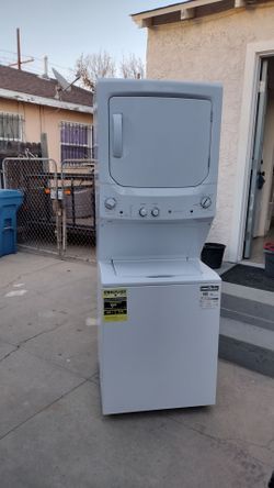 Stackable washer gas dryer