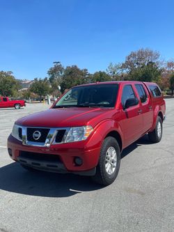 Nissan Frontier 2014, V6 4.0 L, doble cabina, 4x2,
