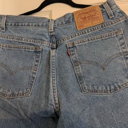 550 Levi's Jeans Medium Tappered