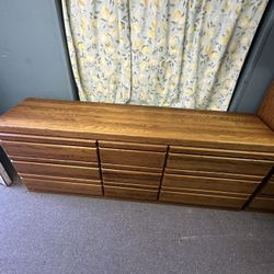 Solid Oak 9 Drawer Dresser