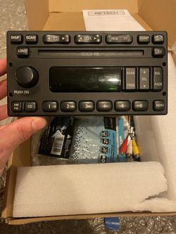 2002 Excursion OEM Stereo Deck