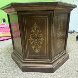 Octagon End Table 