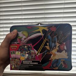 Pokemon TCG Collector Chest 