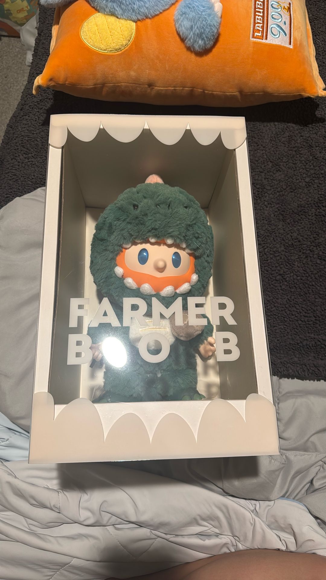 Farmer Bob 400% Plush