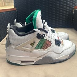 Air Jordan 4 Retro Sneakers 