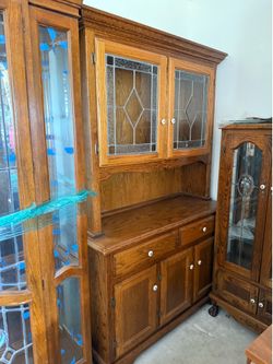 Oak hutch