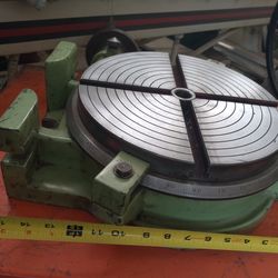 Machinist 12 inch rotary table and headstock $ 450
