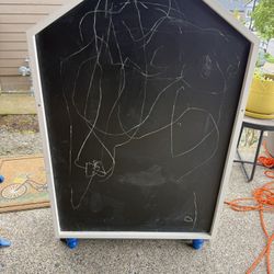 Oversized chalkboard 