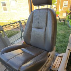 GM Interior Seats For For Tahoe/Suburban/Yukon/Yukon XL
