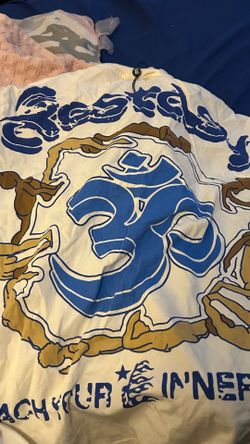 hell star yoga shirt
