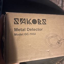 Metal detector