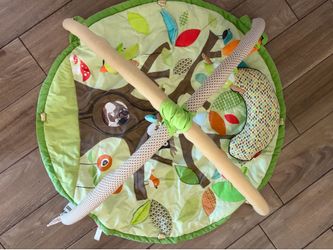 Skip Hop Tummy Time Mat