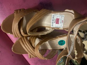Wedge heels