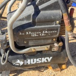 Husky Compressor 