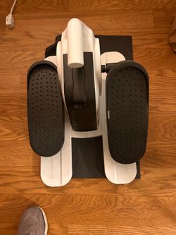 Electric leg exercise r