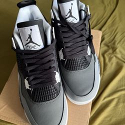 Jordan 4 Fear 