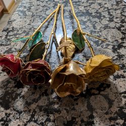 Roses That Have Been Dipped In Gold Set Of Four