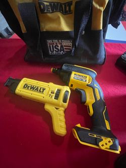 Dewalt Sheetrock gun with attachment