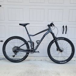 2021 Giant Stance 2 - 29er Mountain Bike - XL