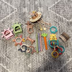 Baby Travel & Teething Toy Bundle (Neutral / Montessori Style)